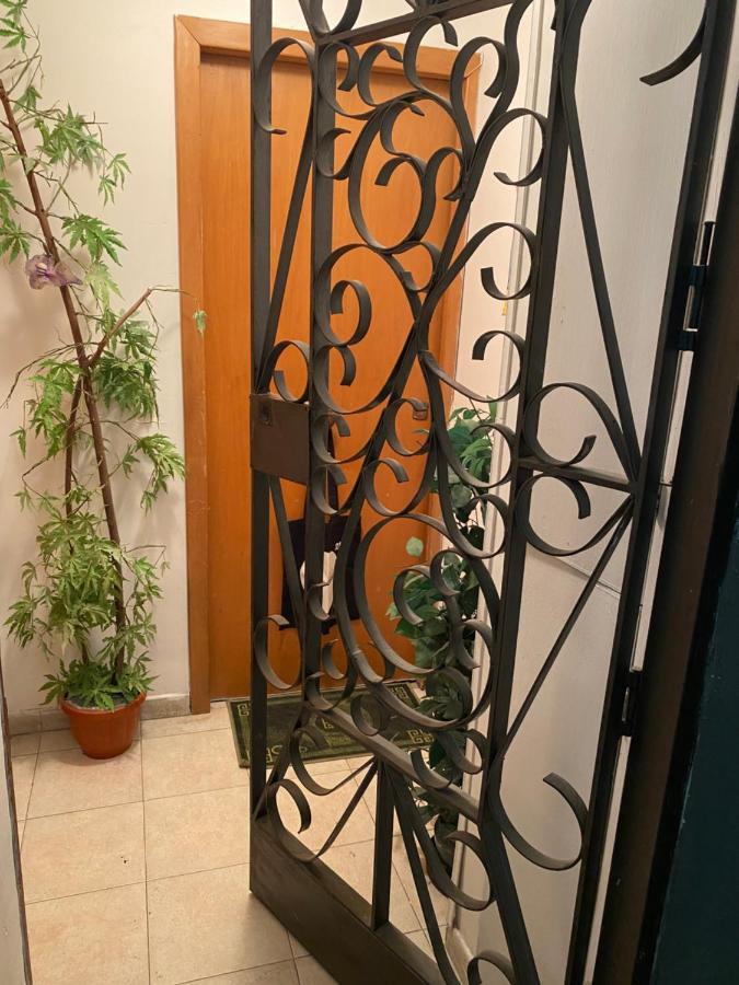Casa Kamalei, Tra Plebiscito E Lungomare Διαμέρισμα Νάπολη Εξωτερικό φωτογραφία